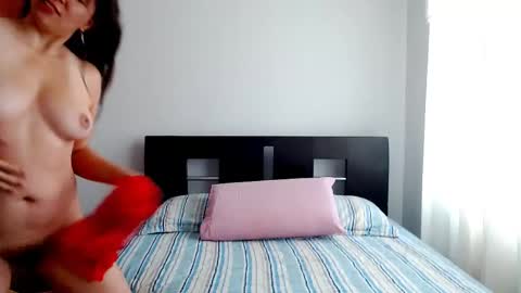 emely_sexx online show from 12.01.25