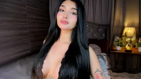 Emerald online show from 01.03.25