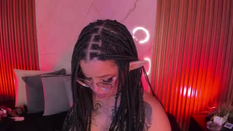   online show from 03.06.25