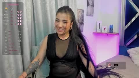 emilayton_ online show from 03.08.25