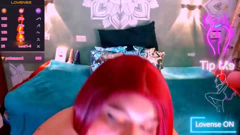 Snapshot of emili_roux chatting on 02.23.25 Emili roux online show from 02.23.25