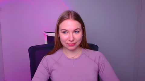 Emilia online show from 02.11.25