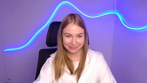 Emilia online show from 10.10.25