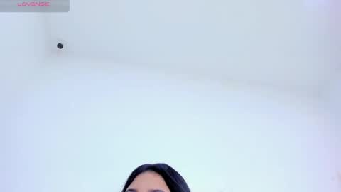 Snapshot of emily_cooper20_ chatting on 01.15.25 Emily online show from 01.15.25