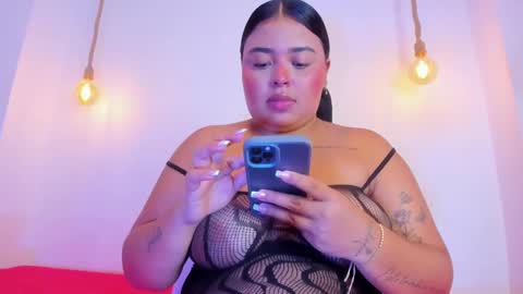 Snapshot of emily_cooper20_ chatting on 02.05.25 Emily online show from 02.05.25