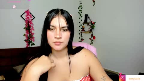 Snapshot of emily_coraline chatting on 02.28.25 Emily online show from 02.28.25