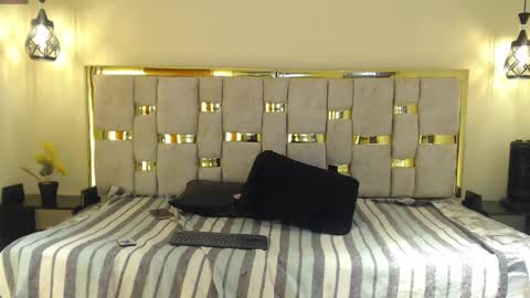 Snapshot of emily_fox_3 chatting on 02.07.25 emily fox 3 online show from 02.07.25