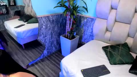 Snapshot of emily_jones3 chatting on 03.05.25 Emily online show from 03.05.25