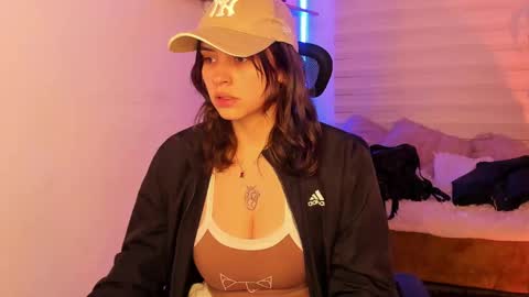 emily_lindey online show from 10.25.25