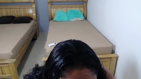 emily_russell_ online show from 09.18.25