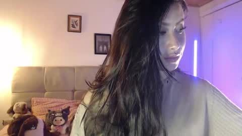 Emily  Swan online show from 01.24.25