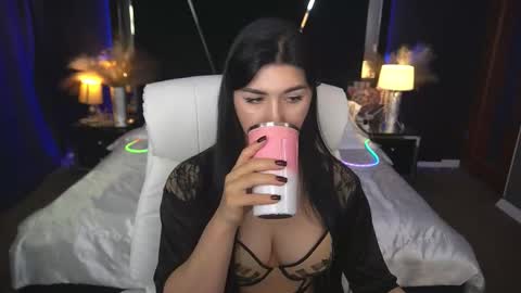 Emy online show from 11.06.25