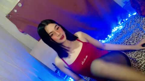 Snapshot of emilyfuckers chatting on 01.03.25 ariane online show from 01.03.25