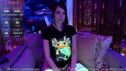 Snapshot of emilygrey_ chatting on 01.19.25 emilygrey_ online show from 01.19.25