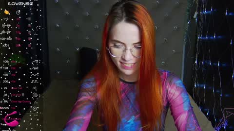 Snapshot of emilykents chatting on 01.27.25 EmilyKents online show from 01.27.25