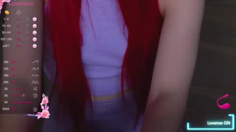 Snapshot of emilykents chatting on 09.17.25 EmilyKents online show from 09.17.25