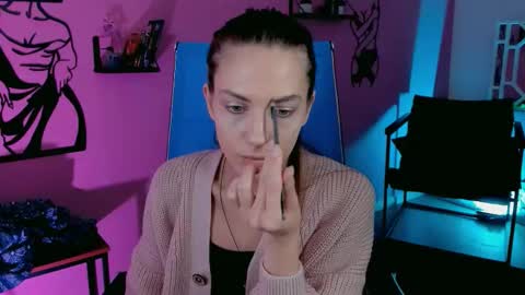 Snapshot of emilywiled chatting on 09.27.25 Emily online show from 09.27.25