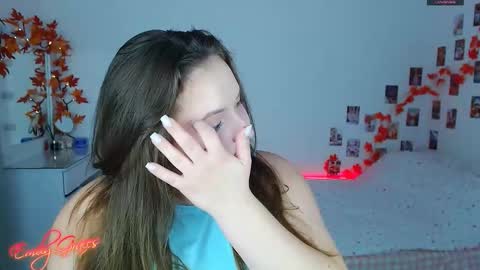 Snapshot of emilyxgrasez chatting on 09.21.25 Emily online show from 09.21.25