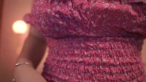 Snapshot of emilyxrose_ chatting on 02.25.25 IG thickemmsss online show from 02.25.25