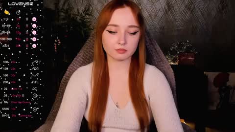 Snapshot of emma_chery chatting on 12.18.24 Emma online show from 12.18.24