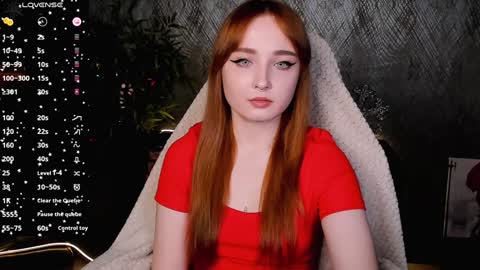 Snapshot of emma_chery chatting on 12.27.24 Emma online show from 12.27.24