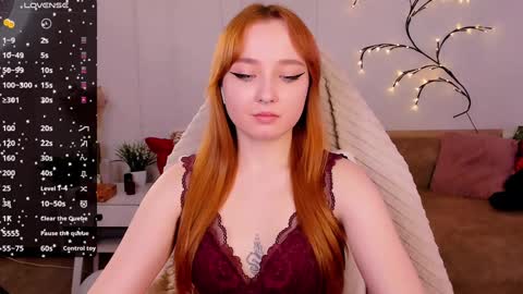 Snapshot of emma_chery chatting on 01.14.25 Emma online show from 01.14.25