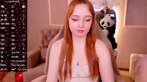 Snapshot of emma_chery chatting on 02.12.25 Emma online show from 02.12.25