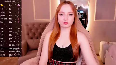 Snapshot of emma_chery chatting on 02.18.25 Emma online show from 02.18.25