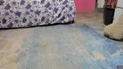 whises lits        online show from 01.18.25