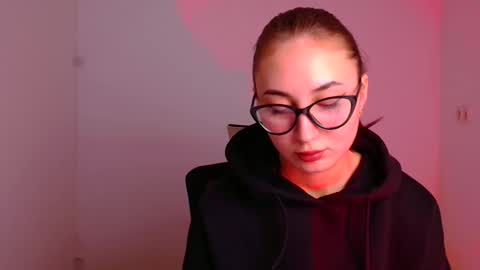 Emma online show from 01.10.25