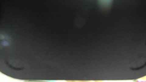 emma_white02 online show from 03.11.25