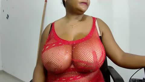 Snapshot of emmaa_5 chatting on 01.26.25 emma 5 online show from 01.26.25