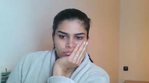 emmie online show from 11.20.25