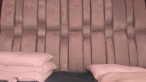    online show from 12.30.24