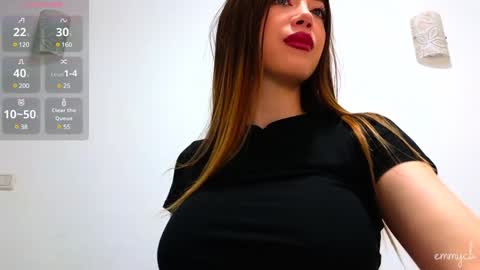 Em online show from 12.13.24