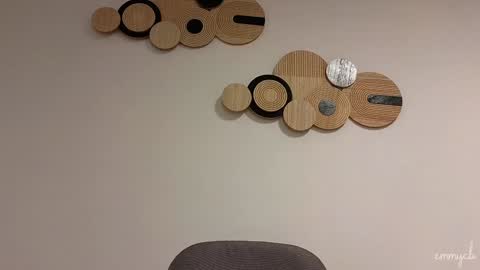 Em online show from 01.16.25