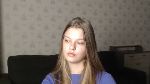 Snapshot of emysway chatting on 12.30.24 EmySway online show from 12.30.24