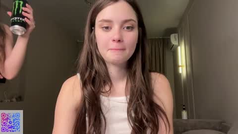 Mia online show from 01.29.25