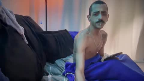 Snapshot of enjoythetrip chatting on 09.08.25 Luke online show from 09.08.25