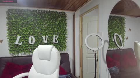 Enma clark online show from 01.27.25