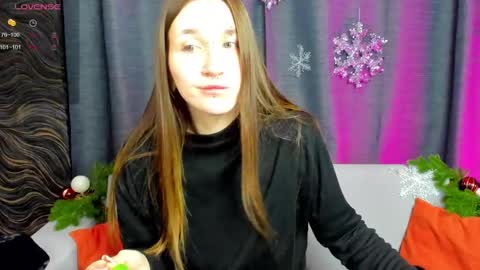 Snapshot of enn_allenn chatting on 12.31.24 enn_allenn online show from 12.31.24