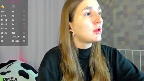 Snapshot of enn_allenn chatting on 10.03.25 enn_allenn online show from 10.03.25