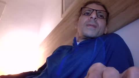 Snapshot of enri222 chatting on 02.26.25 rineking online show from 02.26.25