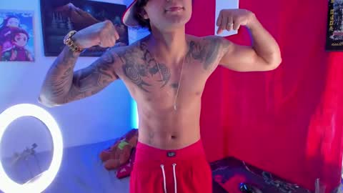 Snapshot of eren_blade_ chatting on 01.23.25 Tht BOSS Eren online show from 01.23.25