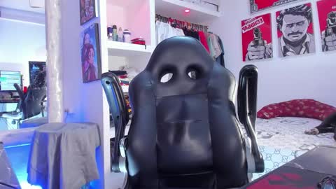 Snapshot of eren_blade_ chatting on 09.14.25 Tht BOSS Eren online show from 09.14.25