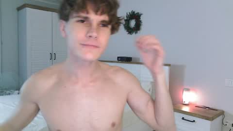 Snapshot of eric_crush chatting on 12.25.24 Eric Crush online show from 12.25.24
