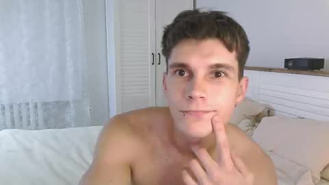 Snapshot of eric_crush chatting on 09.10.25 Eric Crush online show from 09.10.25