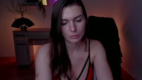 Snapshot of ericapowers chatting on 12.18.24 EricaPowers online show from 12.18.24