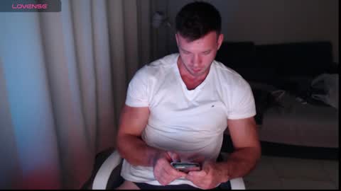 Snapshot of ericeric507 chatting on 12.31.24 Nick online show from 12.31.24