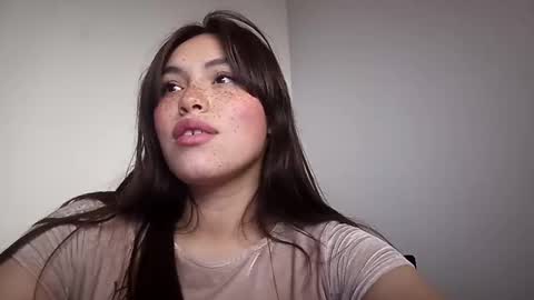 Snapshot of erika_depp chatting on 12.03.24 Erika online show from 12.03.24
